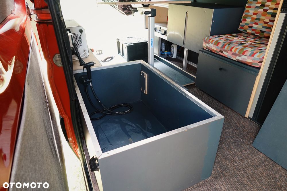 Volkswagen Crafter - 25