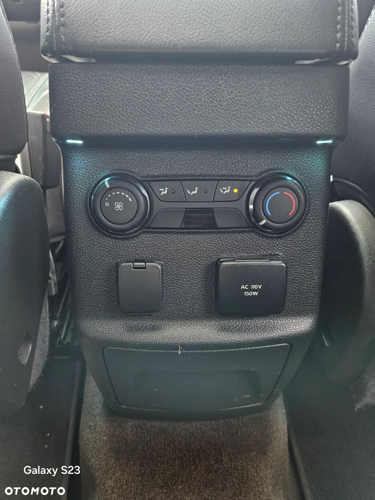 Ford Explorer - 35