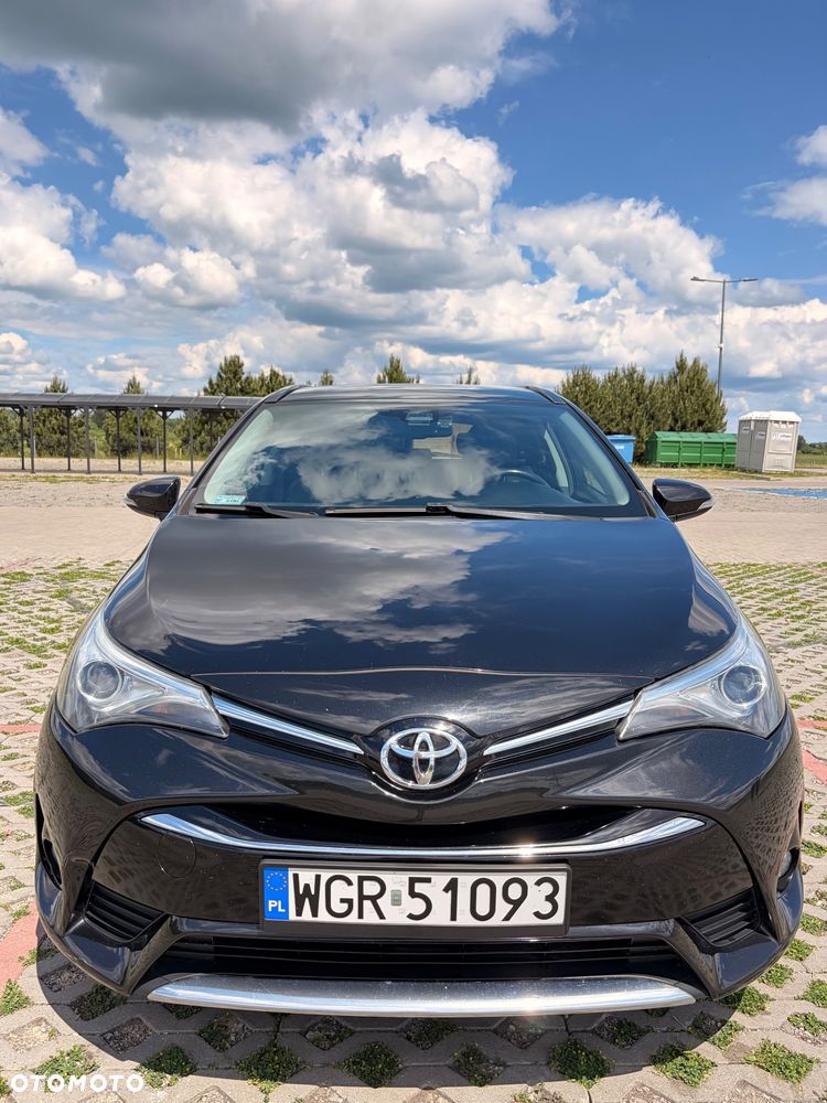 Toyota Avensis 2.0 D-4D Prestige - 9