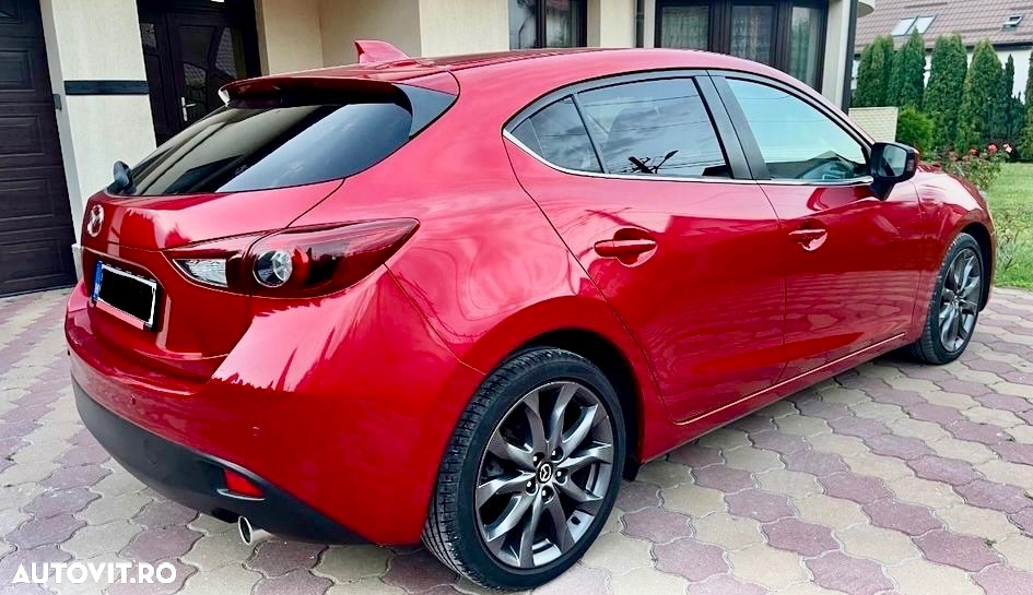 Mazda 3 - 4