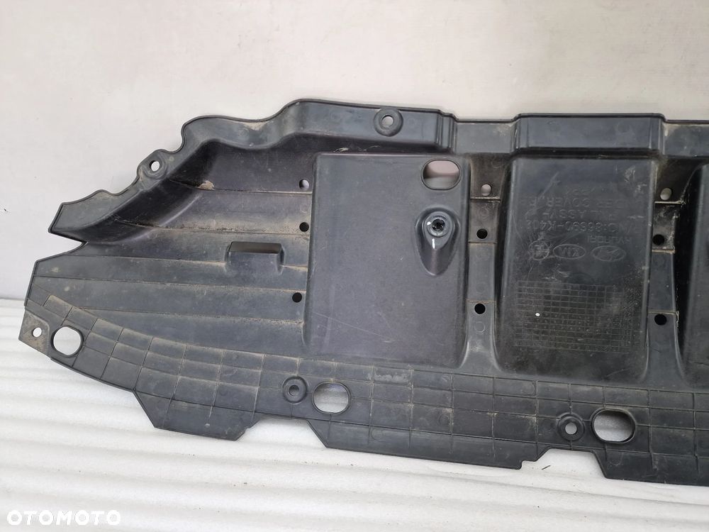 HYUNDAI KONA ELEKTRIK / ELEKTRIC PŁYTA / OSŁONA POD ZDERZAK TYŁ , NR 86690-K4000 , NR AUKCJI OSŁ638 - 6