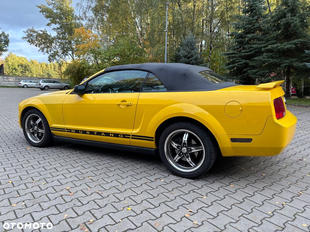 Ford Mustang 4.0 V6 Premium - 10