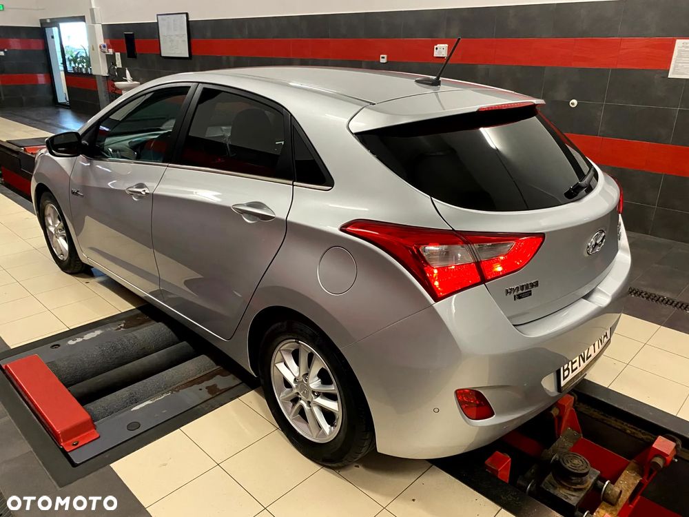 Hyundai i30 1.6 GDI Classic - 6