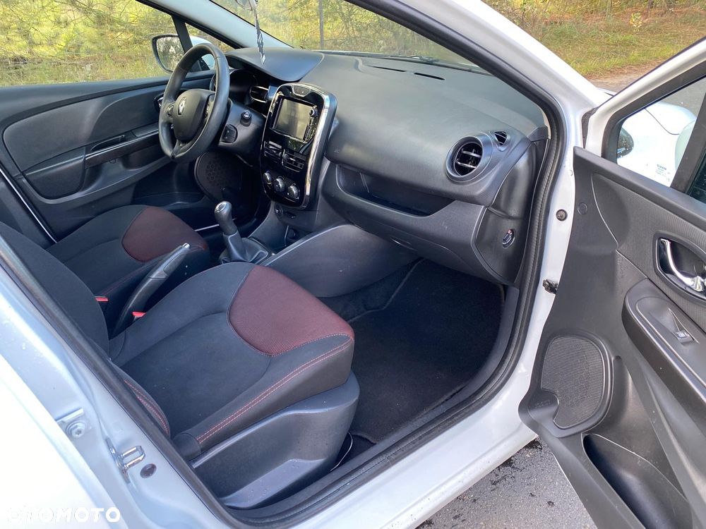 Renault Clio 1.2 16V Expression - 7