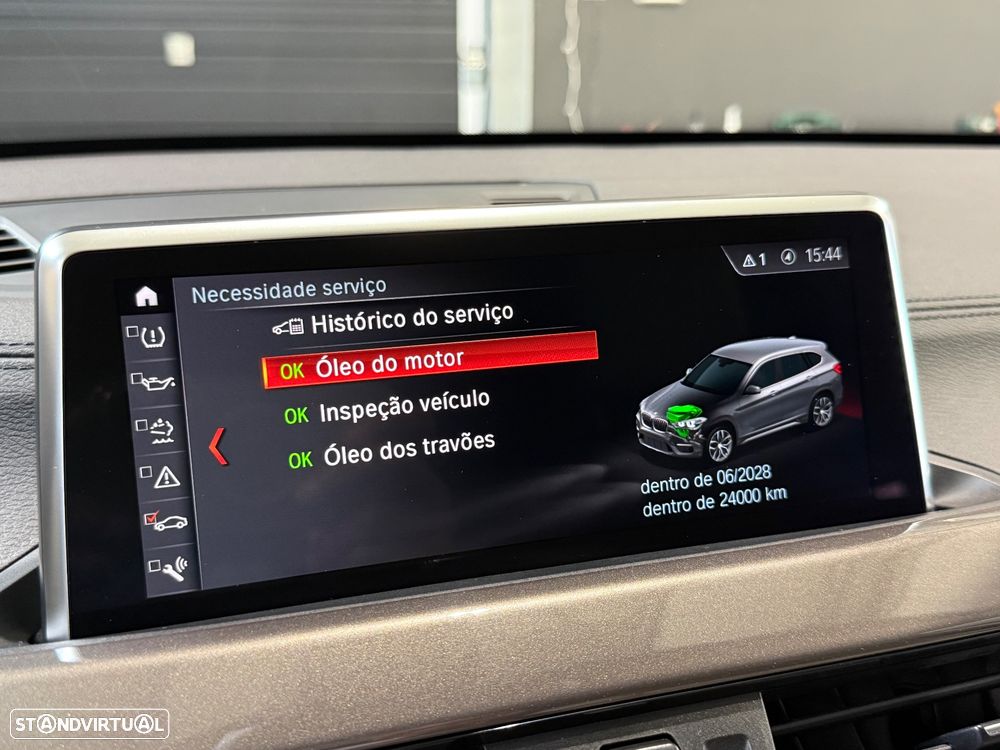 BMW X1 16 d sDrive Line xLine - 26