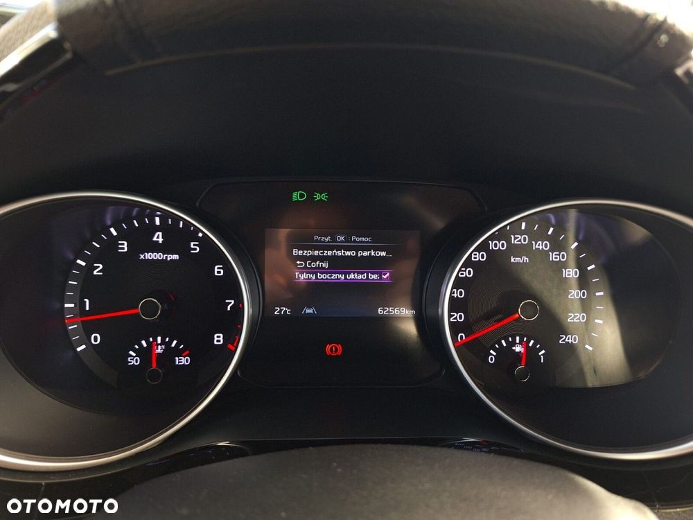 Kia Ceed 1.5 T-GDI L - 38