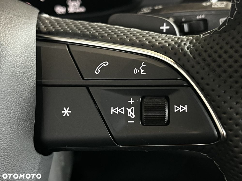 Audi Q8 TFSI e PHEV 360 kW Quattro Tiptronic - 23