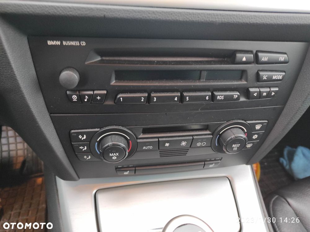 BMW Seria 3 325i - 12