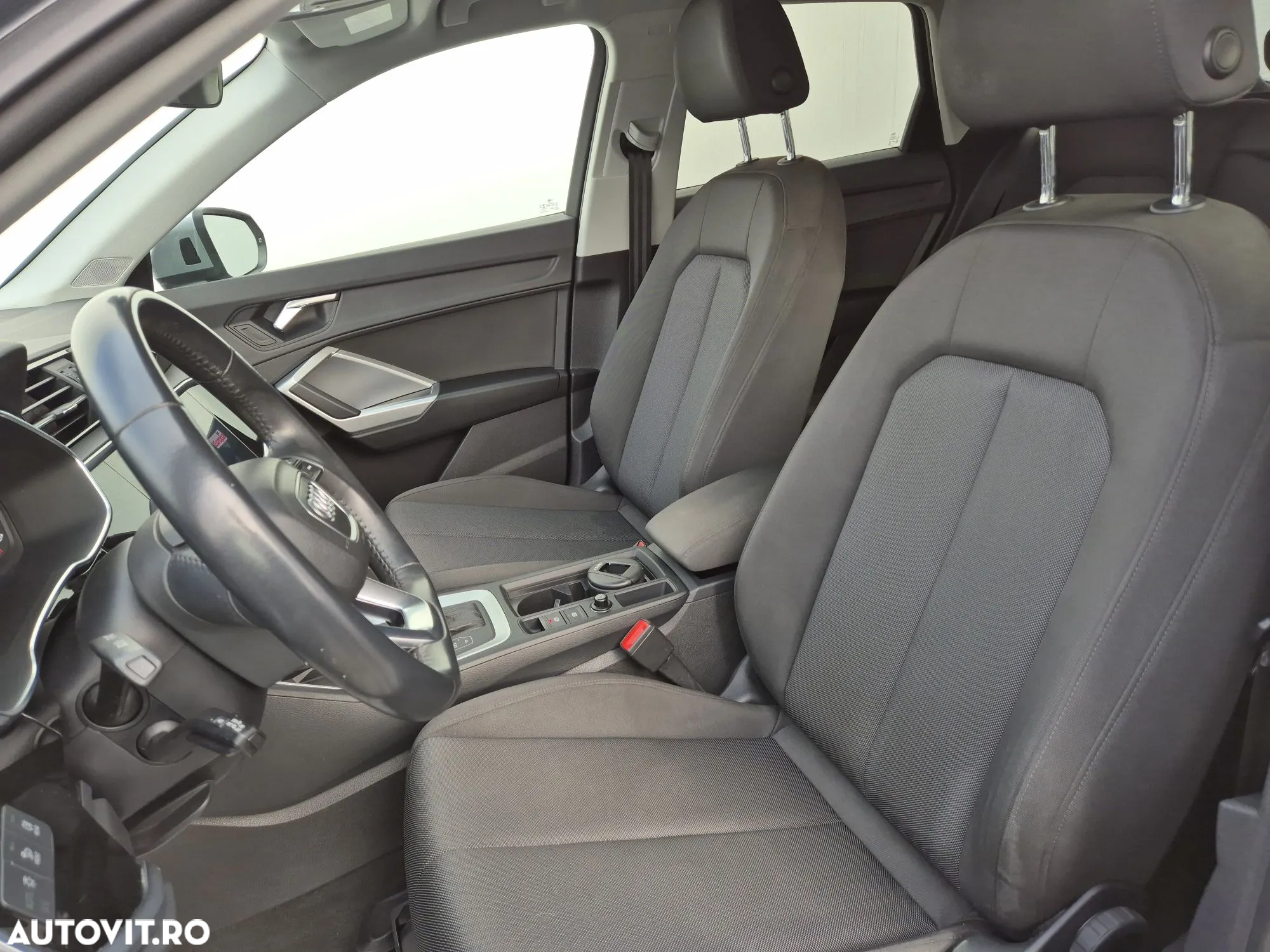 Audi Q3 2.0 40 TDI S tronic quattro Advanced - 11
