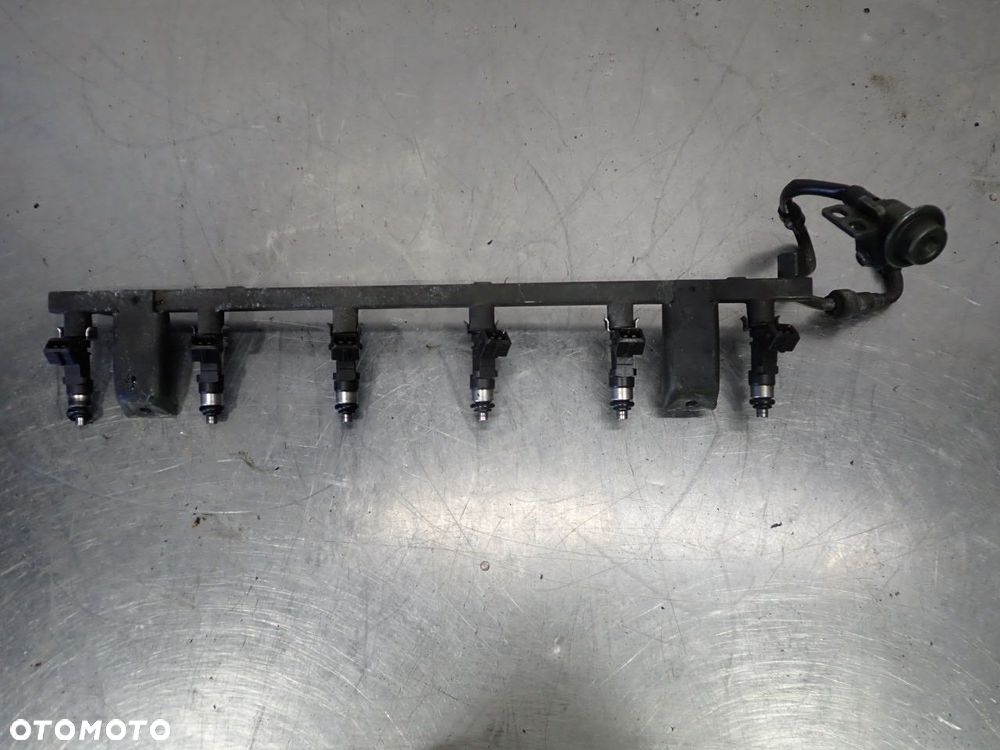 LISTWA WTRYSKOWA CHEVROLET EPICA II 2.0 0280158097 - 1
