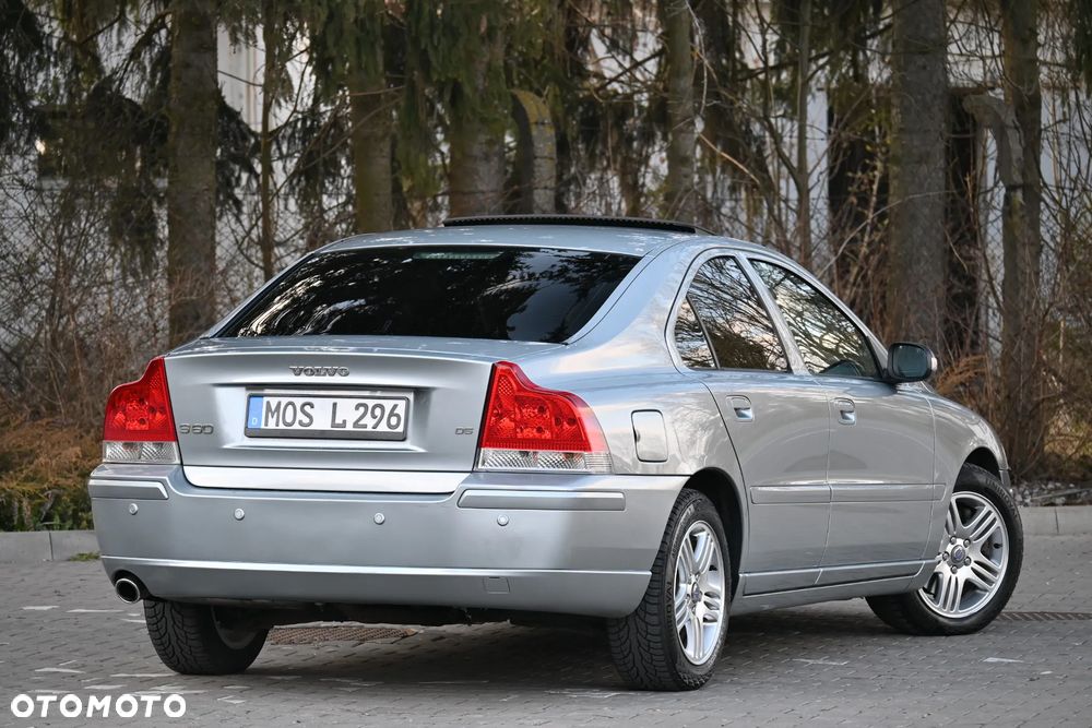 Volvo S60 2.4D5 Momentum - 21