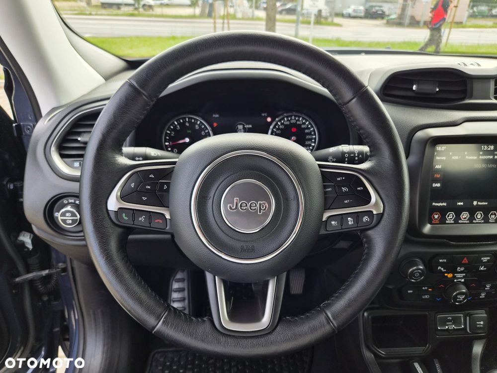 Jeep Renegade - 12