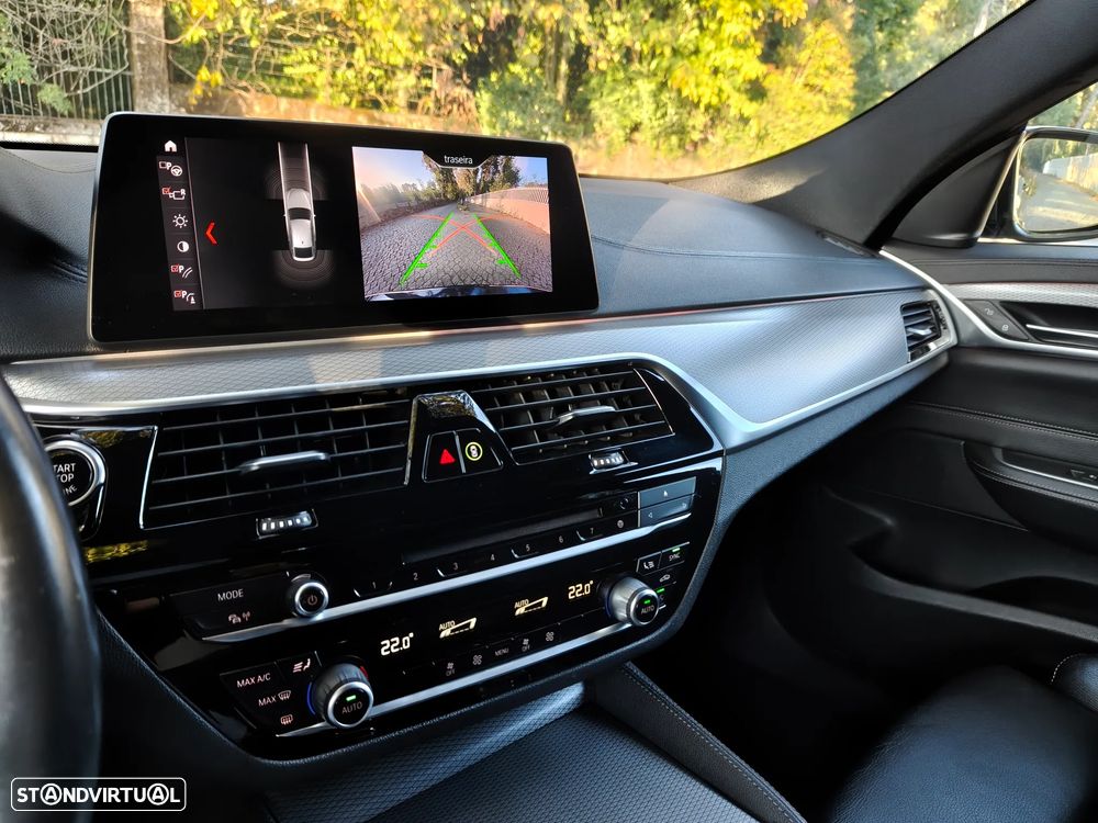 BMW 620 Gran Turismo d Pack M - 11