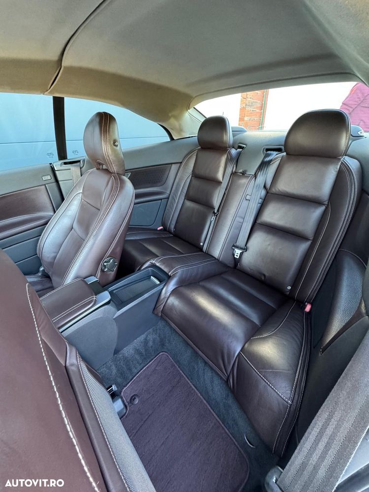 Volvo C70 D3 Momentum - 11