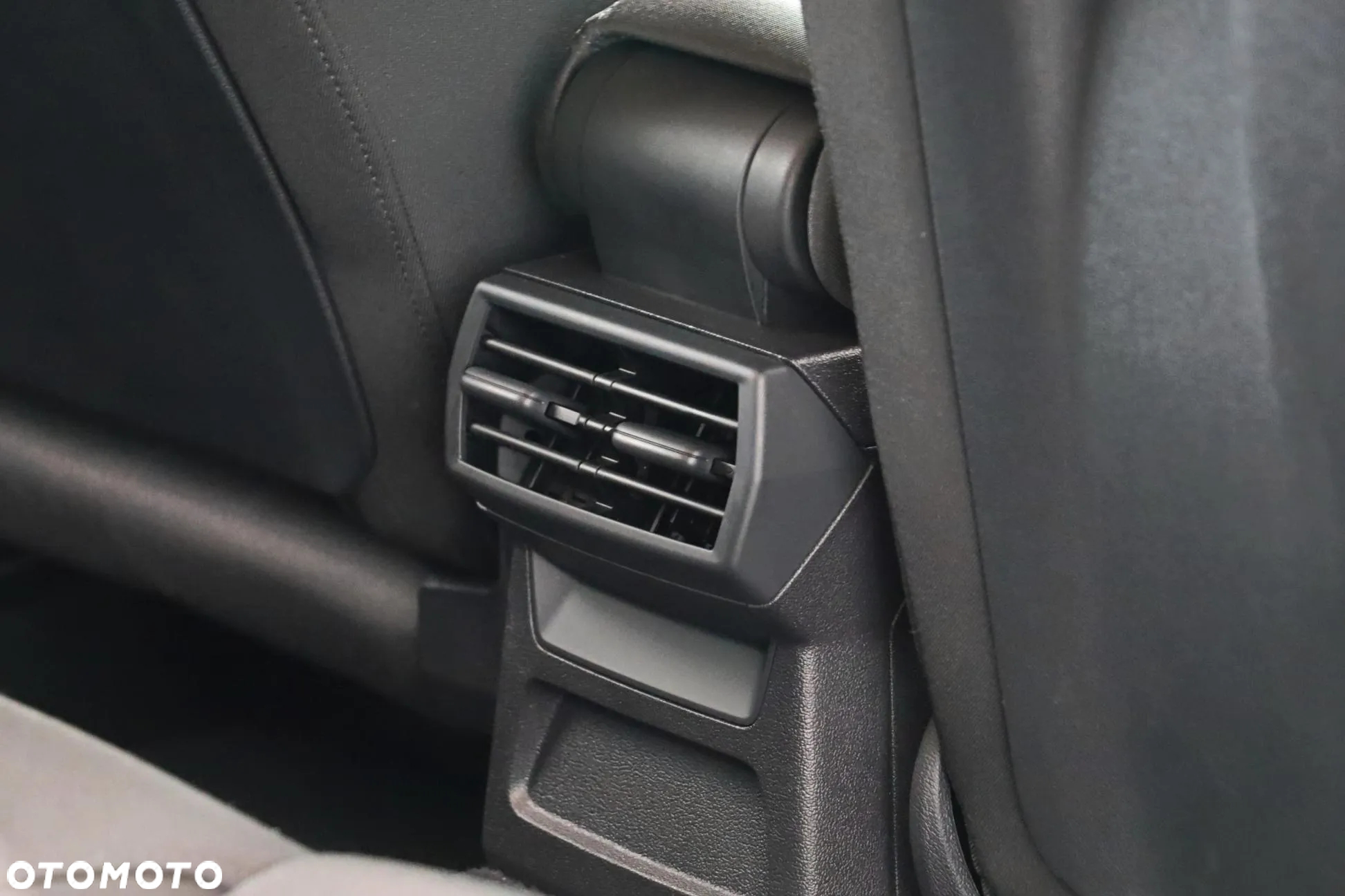 Audi A3 35 TFSI S tronic - 16