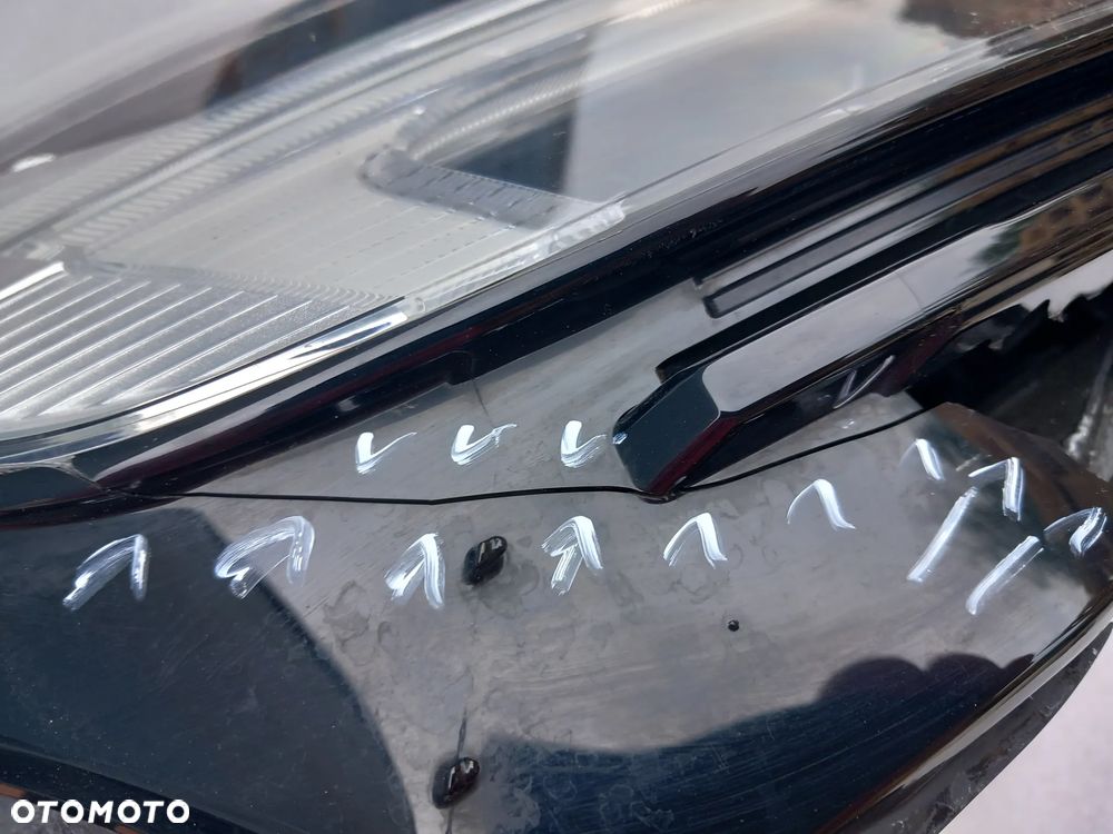 Lampa VOLVO V60 S60 przód/przednia prawa OE AECY6 - 4