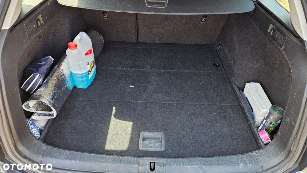 Volkswagen Golf 1.0 TSI Trendline - 25