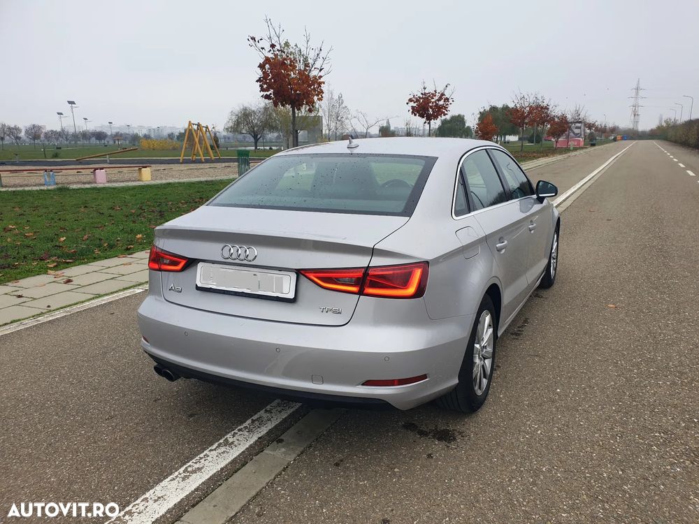 Audi A3 1.4 TFSI cylinder on demand Limousine S tronic Attraction - 14