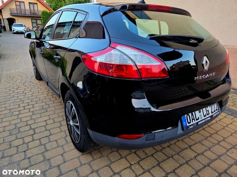 Renault Megane 1.6 16V Color Edition - 9