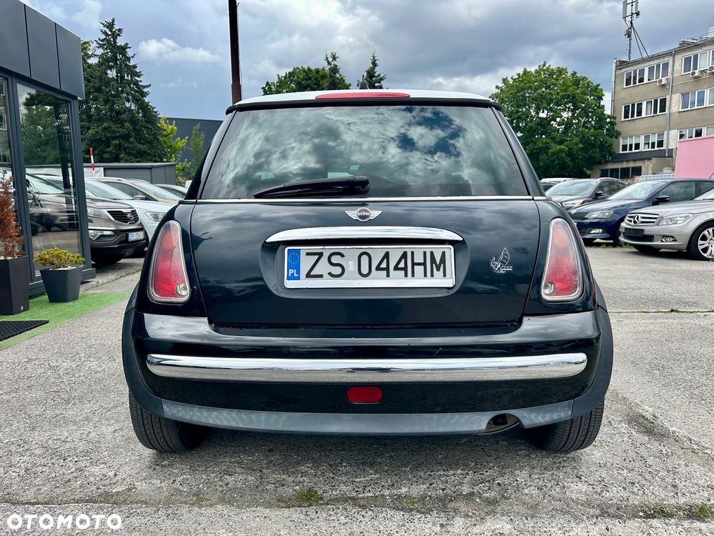MINI ONE D - 3