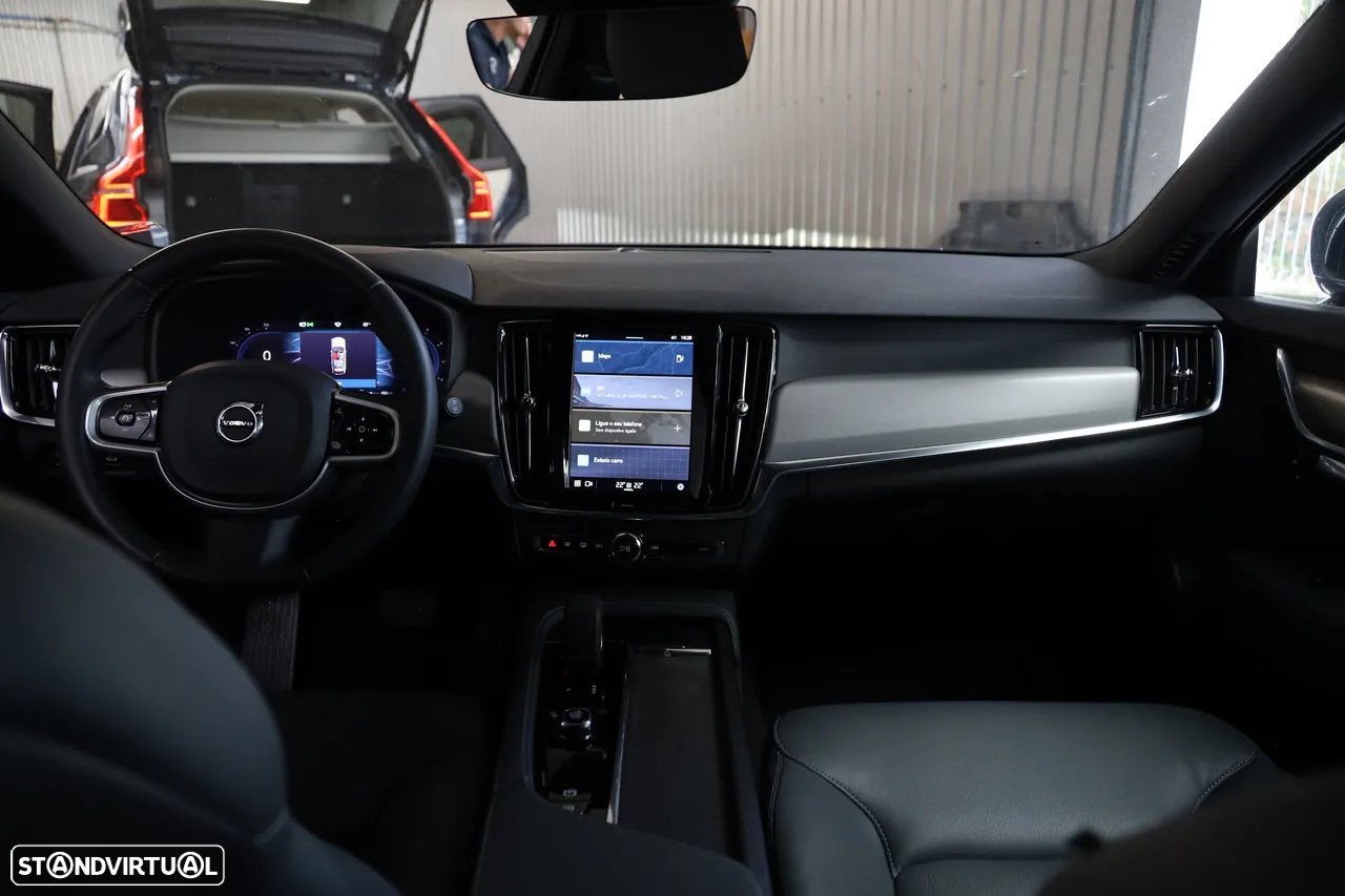 Volvo V90 2.0 B4 Momentum Plus Geartronic - 15