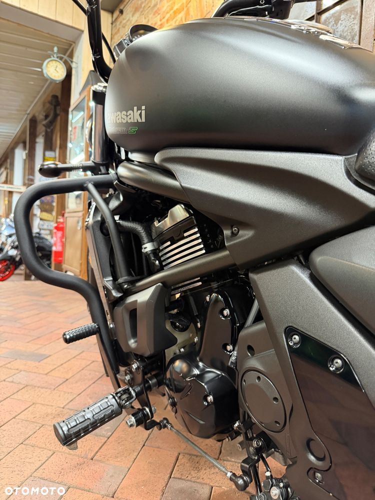 Kawasaki Vulcan S - 13