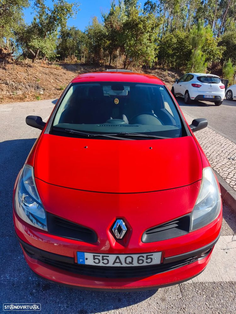 Renault Clio 1.5 dCi Privilège Luxe - 1