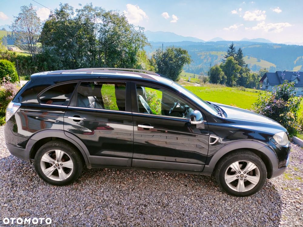 Chevrolet Captiva 2.0 d LT base - 4