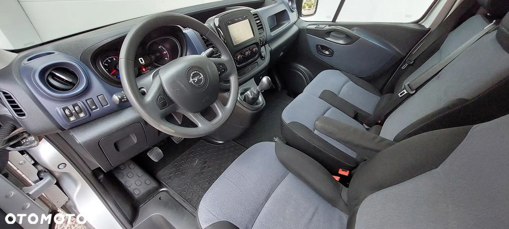 Opel VIVARO Long DŁugi - 20
