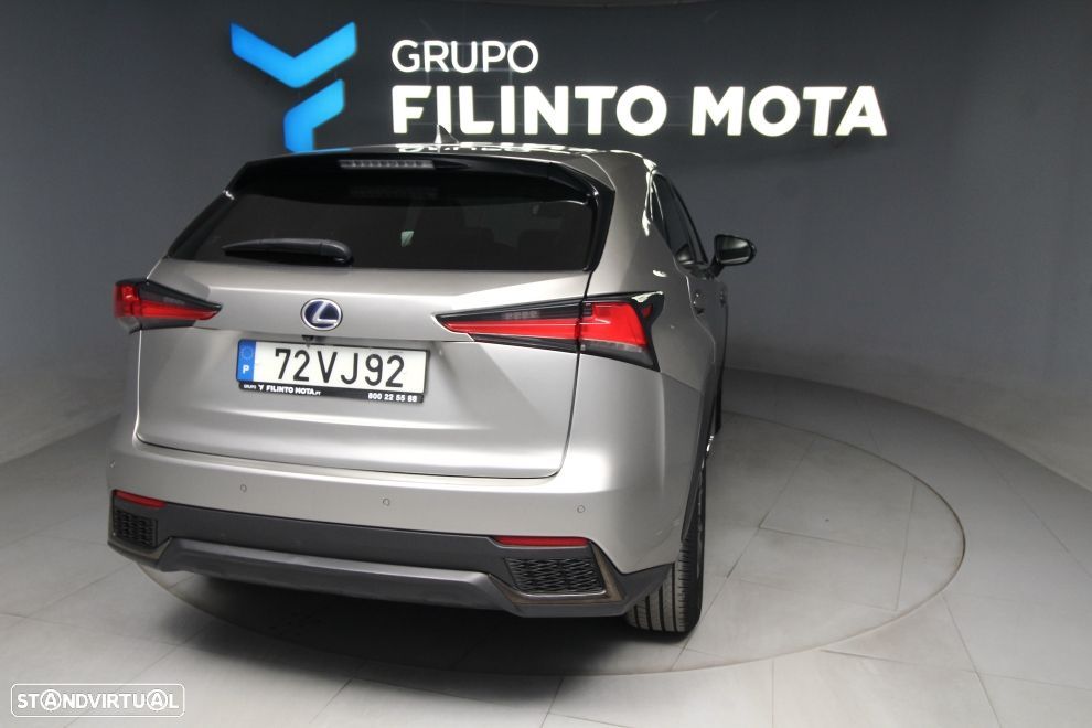 Lexus NX 300h F Sport+ 4WD - 3