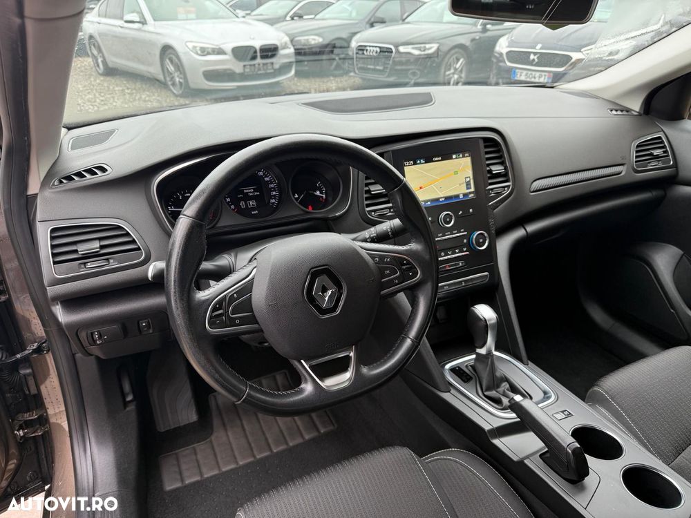 Renault Megane Blue dCi 116 EDC Zen - 7
