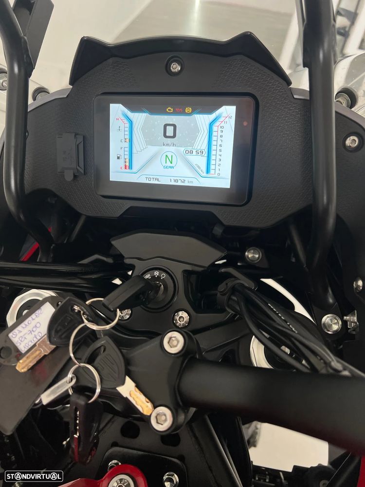QJ Motor SRT 700 ON - 10
