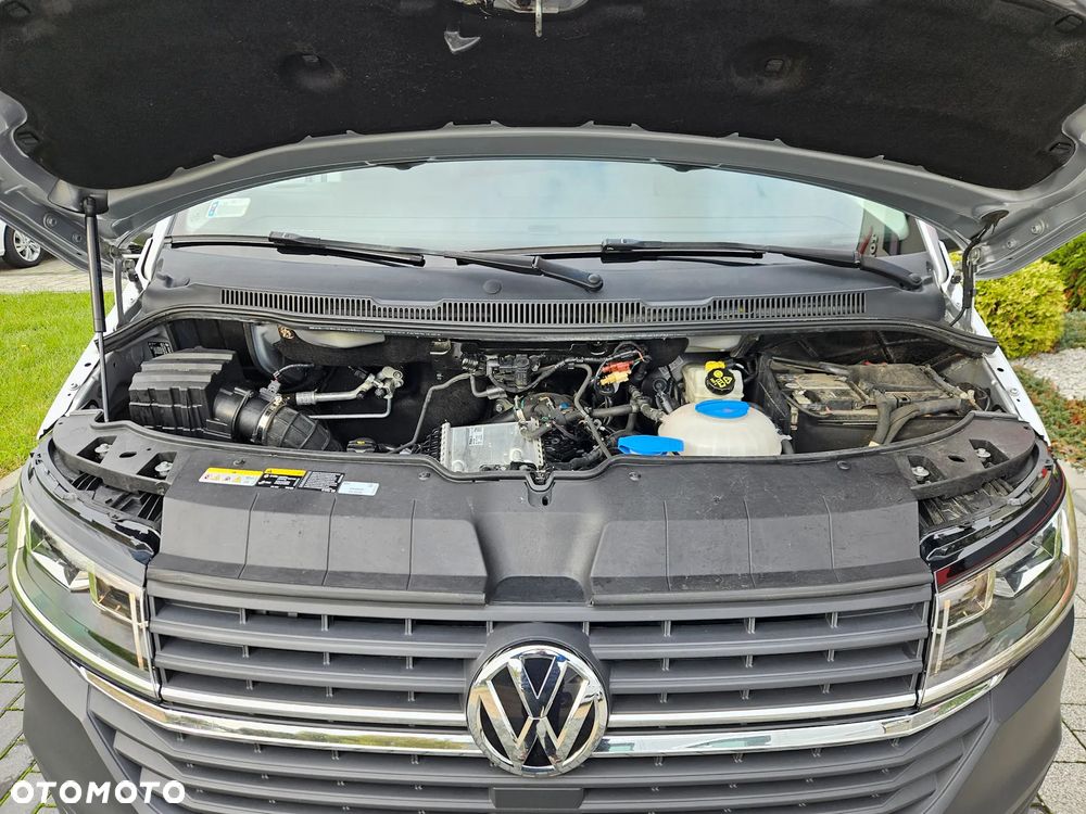 Volkswagen Transporter LONG 2.0TDI - 19
