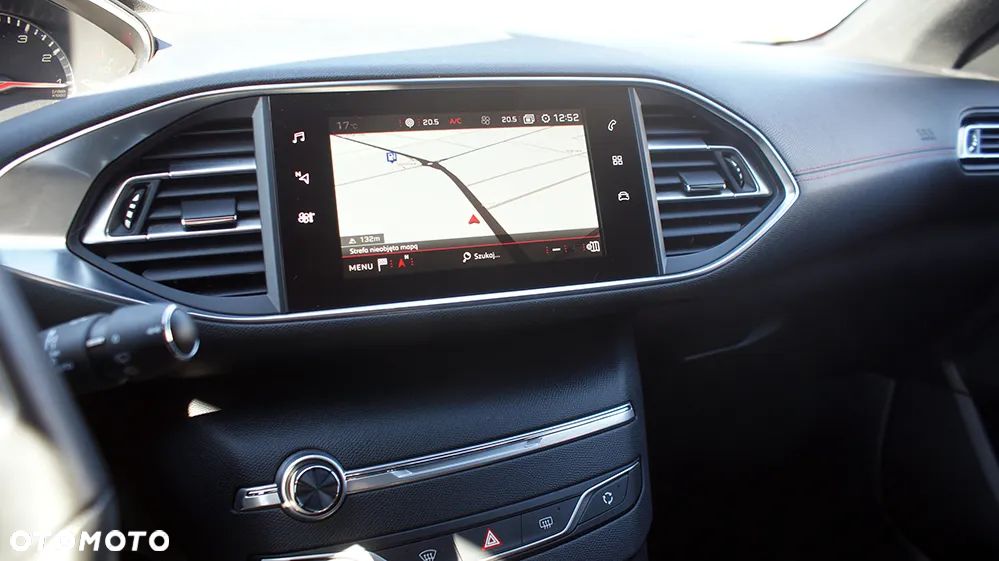 Peugeot 308 1.2 PureTech GPF GT S&S EAT8 - 16