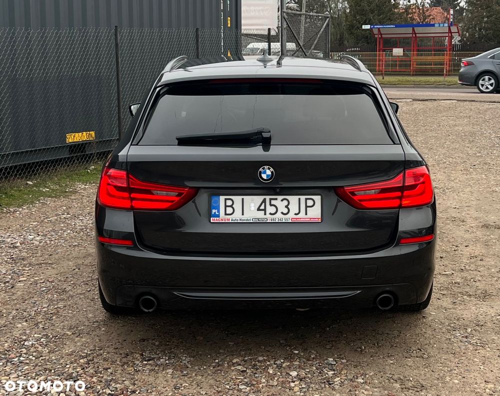 BMW Seria 5 520d Luxury Line sport - 39