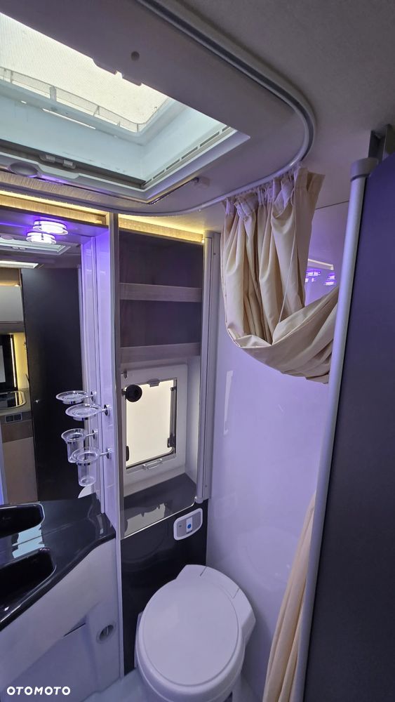 Challenger TRIGANO FD4 - 7