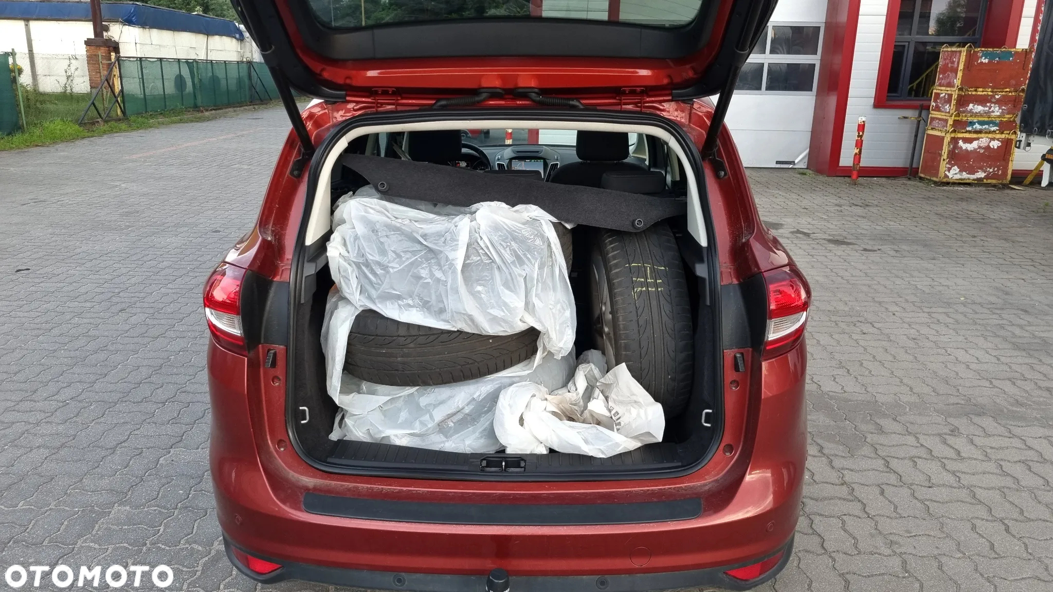 Ford C-MAX 2.0 TDCi Start-Stop-System Titanium - 6