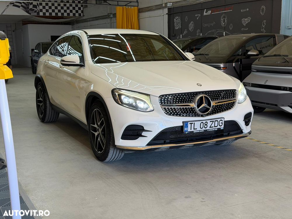 Mercedes-Benz GLC Coupe 220 d 4Matic 9G-TRONIC AMG Line - 1