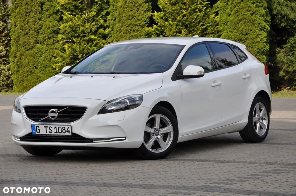 Volvo V40 D2 Momentum - 3