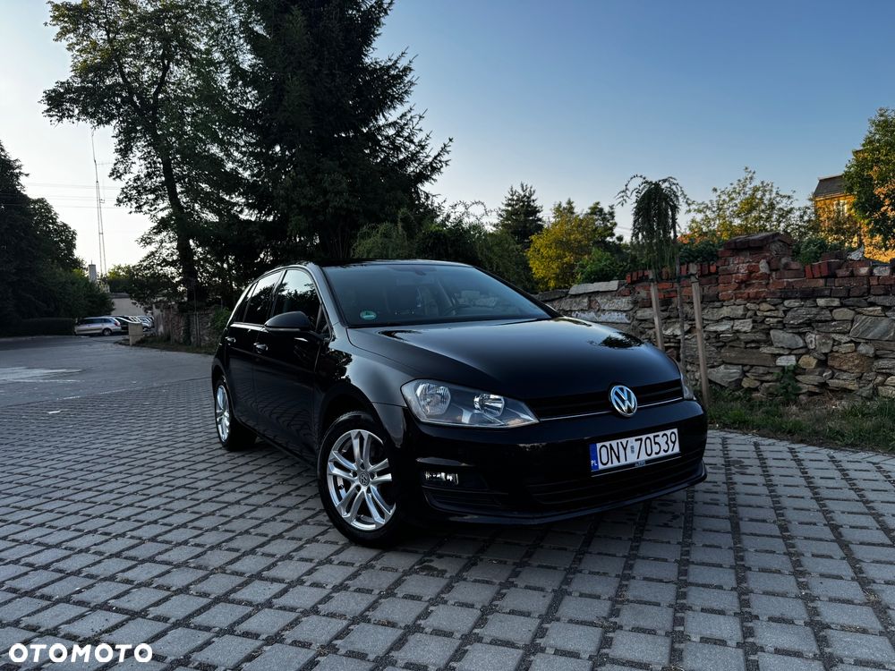 Volkswagen Golf 1.2 TSI BlueMotion Technology Comfortline - 2