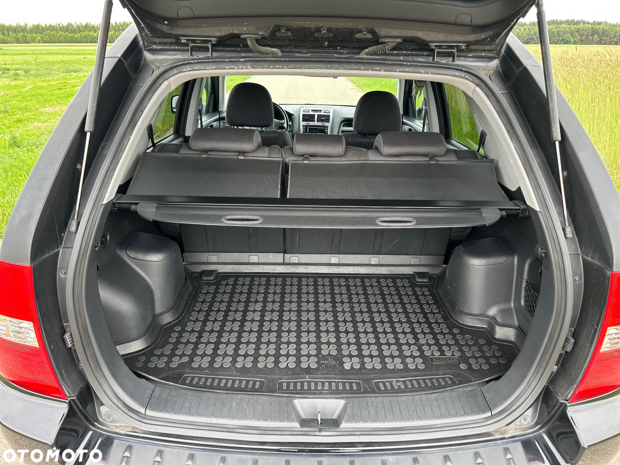 Kia Sportage - 12