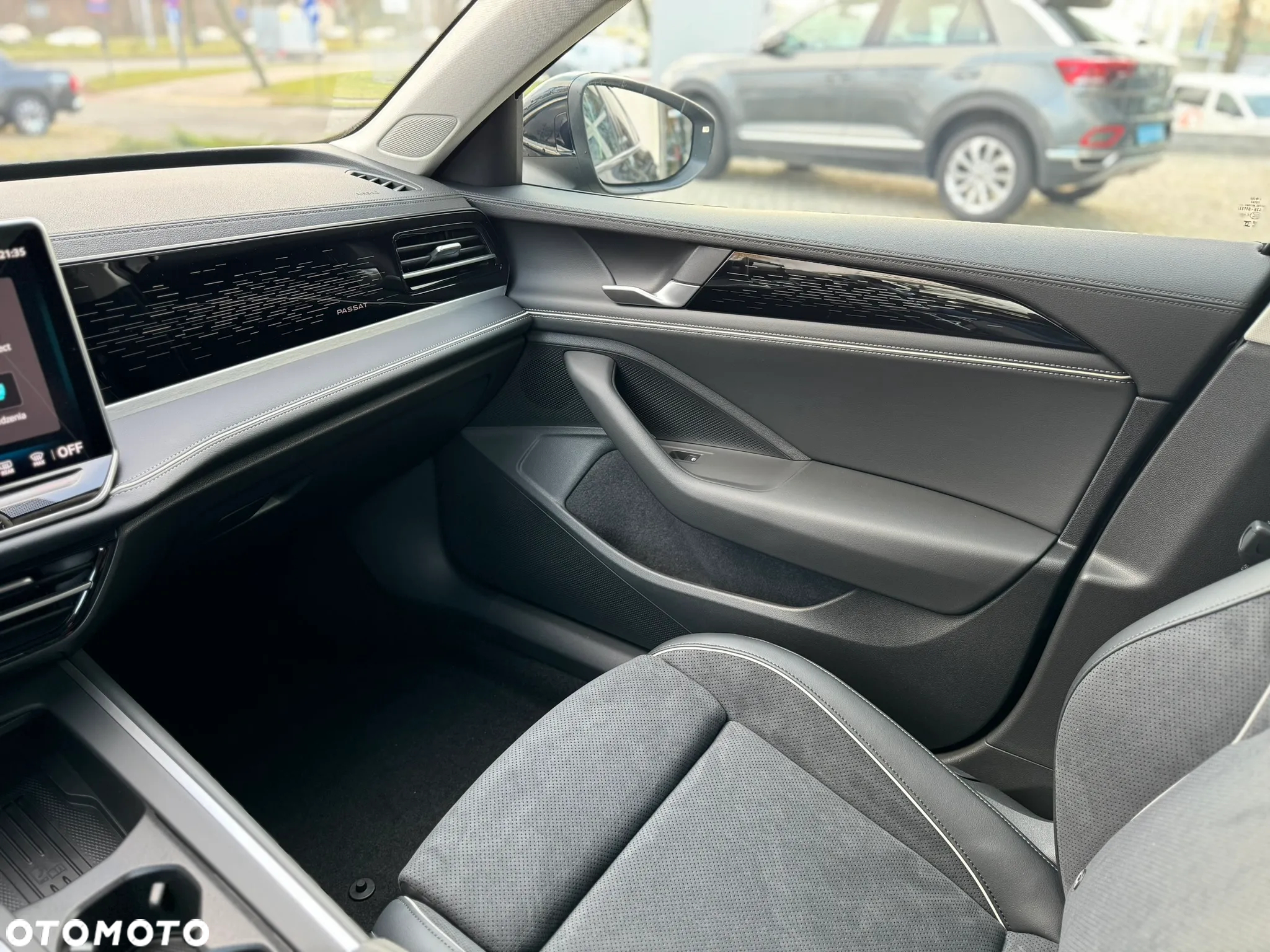 Volkswagen Passat 1.5 TSI EVO Business DSG - 25