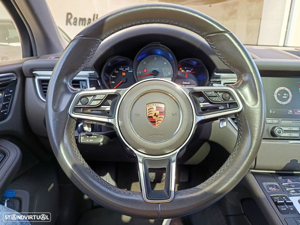 Porsche Macan S - 18