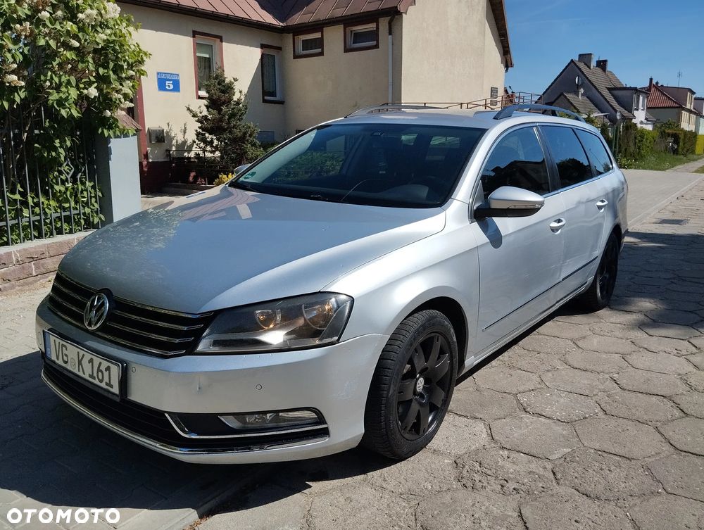 Volkswagen Passat - 2
