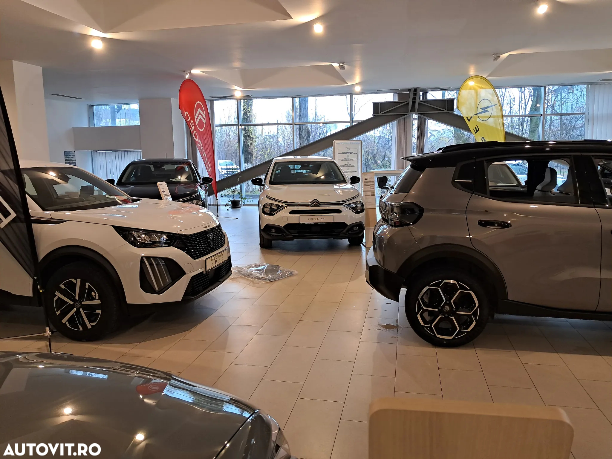 Citroën C3 1.2 PureTech 100 S&S BVM6 MAX - 12