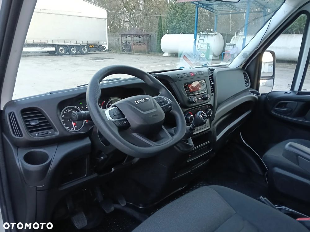 Iveco Daily 35 CNG - 19
