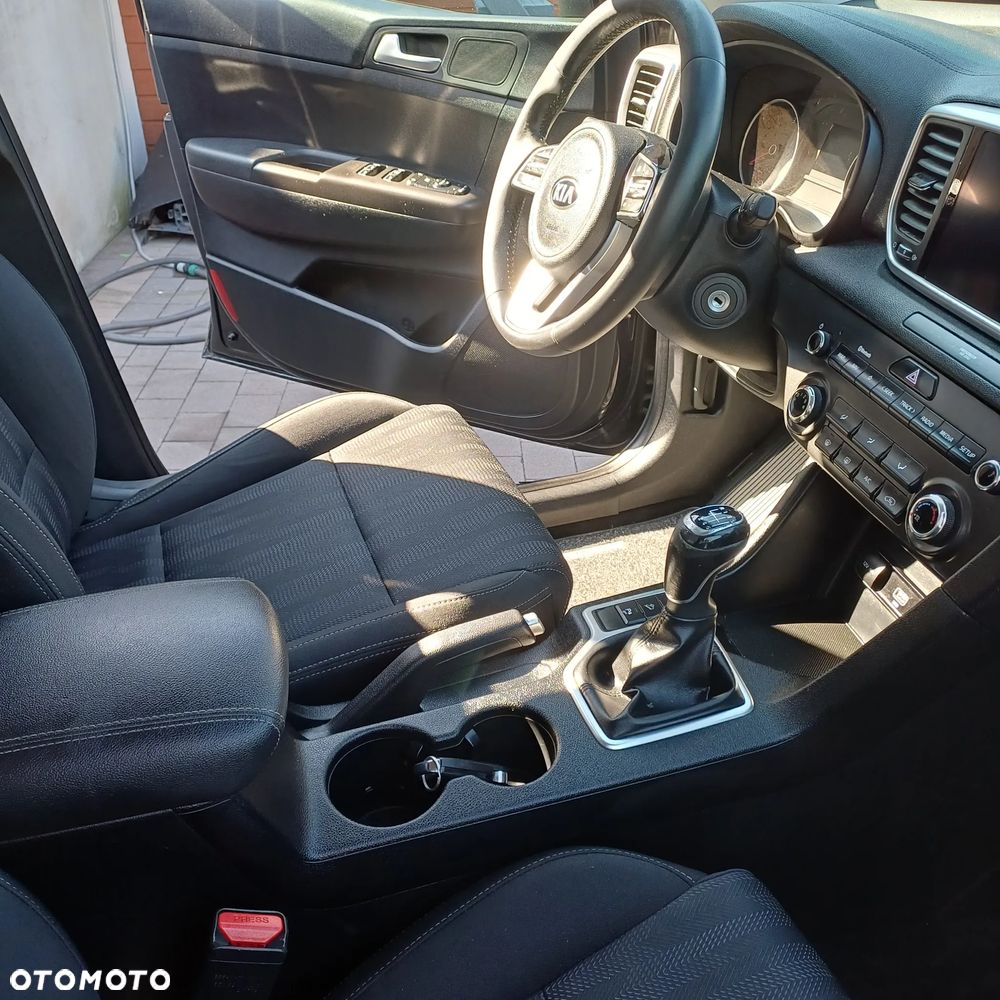 Kia Sportage - 8