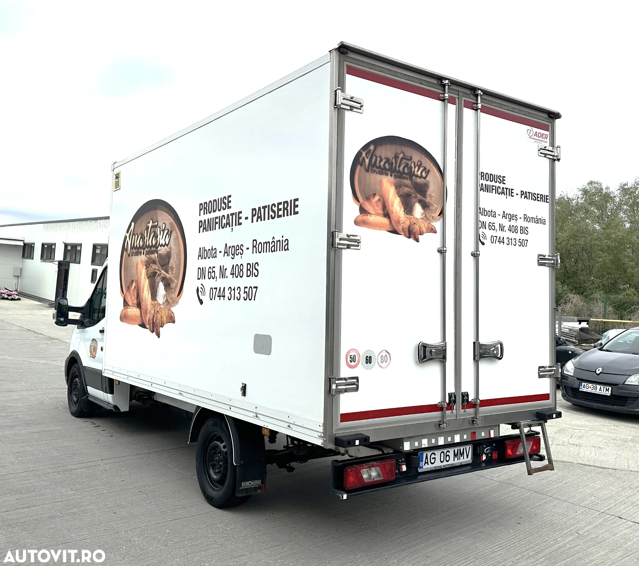 Ford Transit - 12