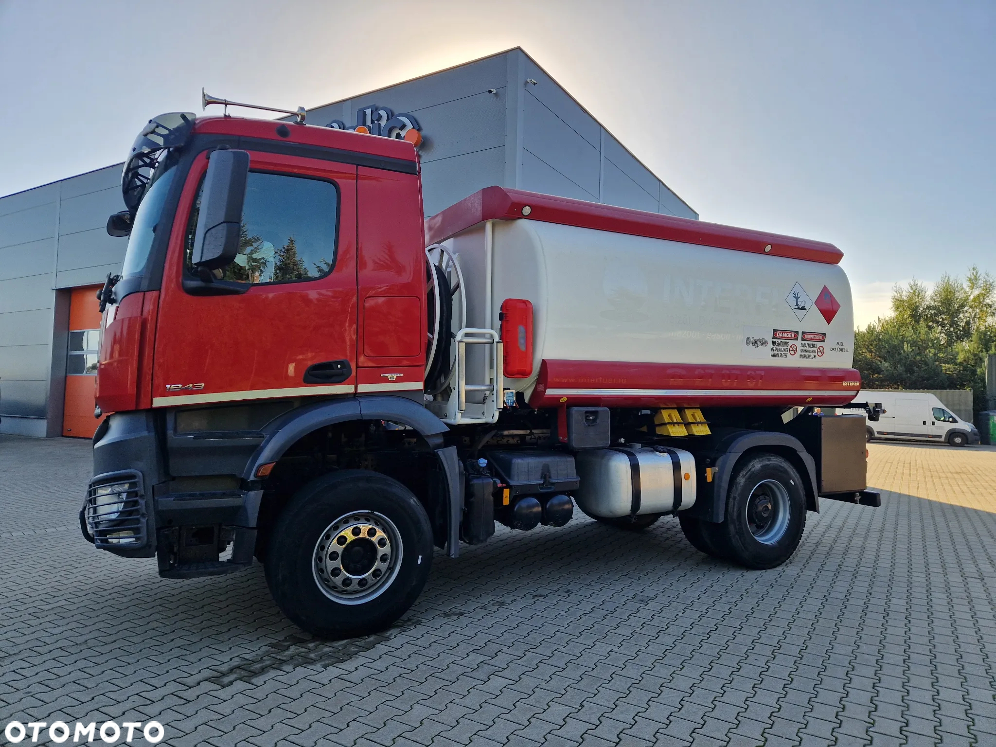 Mercedes-Benz AROCS - 7