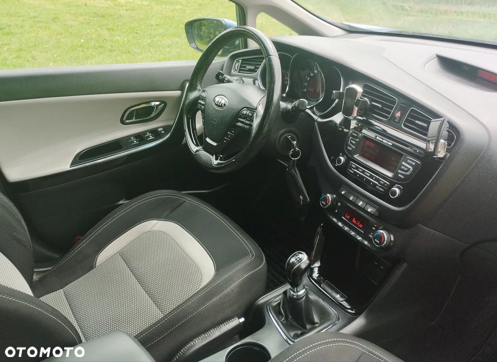 Kia Ceed 1.6 CRDi Business Line - 8